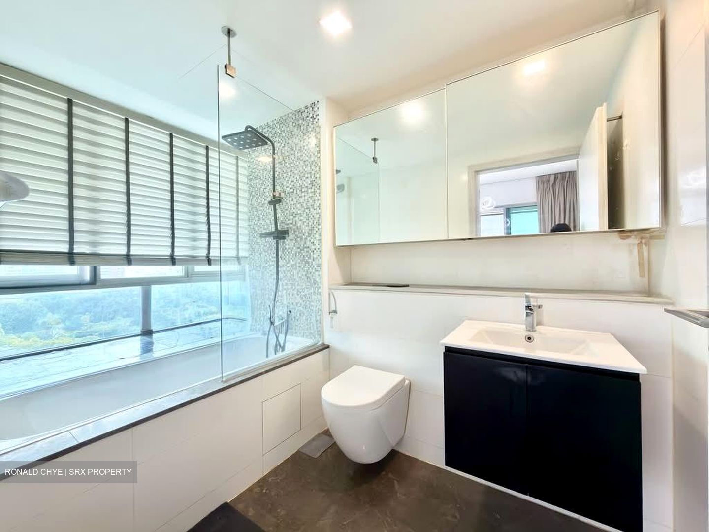 Livia (D18), Condominium #558590311
